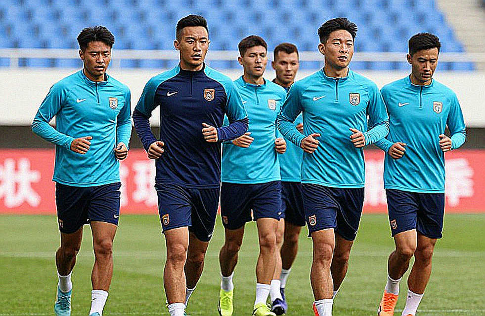 Di sản không chịu kết thúc: Ronaldo, Bồ Đào Nha và cái giá chiến thuật của một quyết định gia hạn