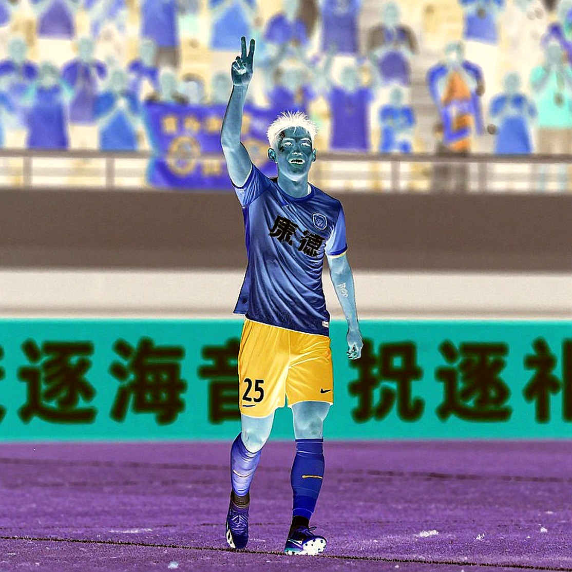 Moriyasu and the Handed-Down Pen: When Yokohama Waits for a Name Nobody Knows Yet
