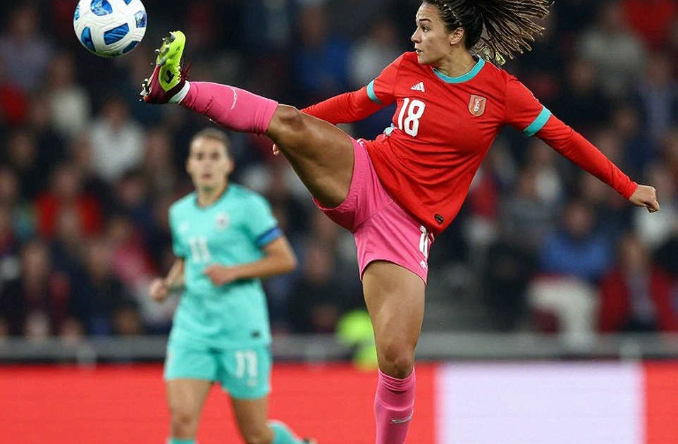 Rodri, Mourinho và bốn dấu vết của một bản tin chuyển nhượng không thể kiểm chứng Rodri, Mourinho và bốn dấu vết của một bản tin chuyển nhượng không thể kiểm chứng