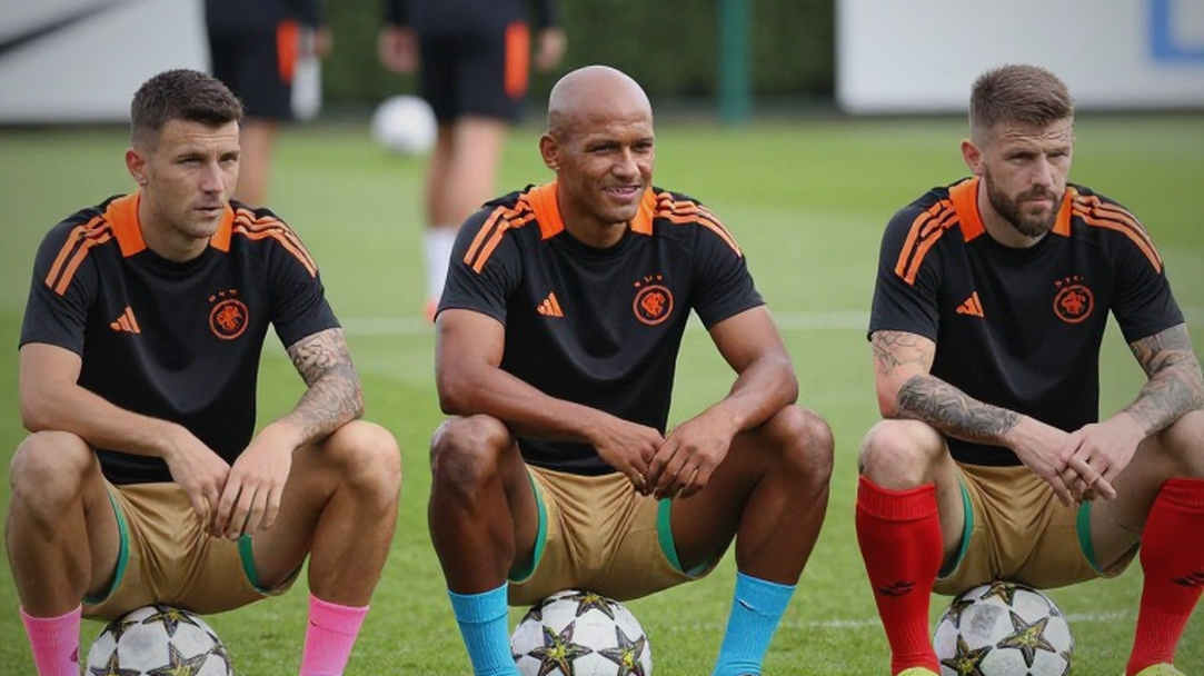 Vinicius, Bellingham và cuộc kiểm chứng cột tin đồn: thứ gì thật sự khiến Bellingham gặp rắc rối