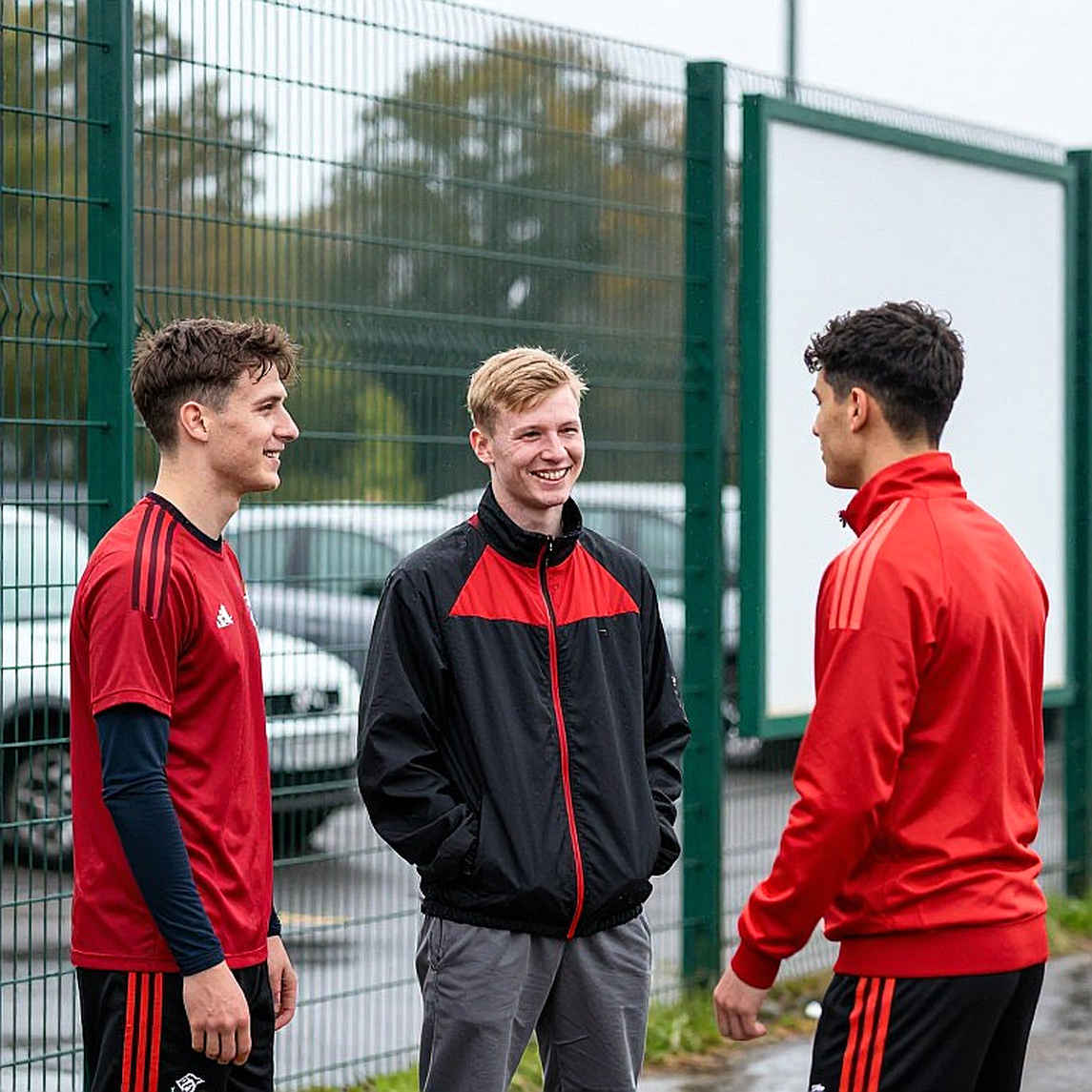 Sesko trở lại và bài toán trung phong mục tiêu của Man United trước derby Manchester