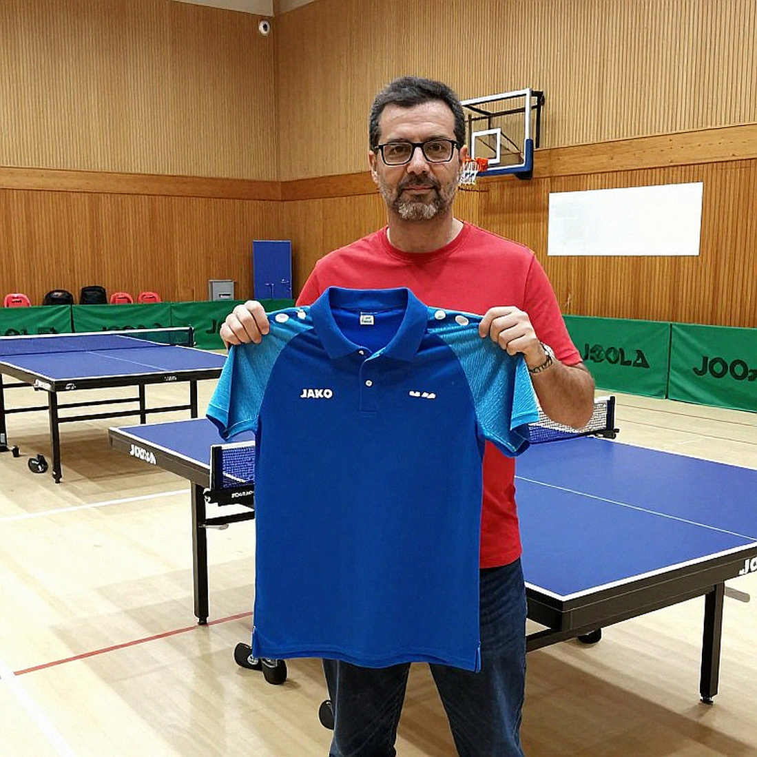 Bóng bàn lão tướng Home Nations tại Jersey: Anh thắng 7 trong 8 nội dung đồng đội, nhưng ngôi vô địch đơn lại chia đều cho năm đoàn