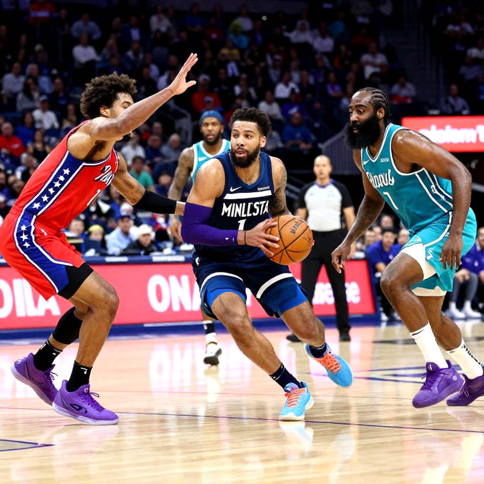 FIBA mở đường cho Nga và Belarus trở lại: Bản đồ đã vẽ, cơn bão vẫn chưa tan FIBA mở đường cho Nga và Belarus trở lại: Bản đồ đã vẽ, cơn bão vẫn chưa tan