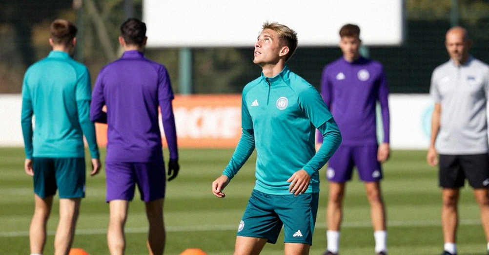 Khảo cổ học tài năng trẻ: Khi hồ sơ bị bỏ quên viết lại World Cup