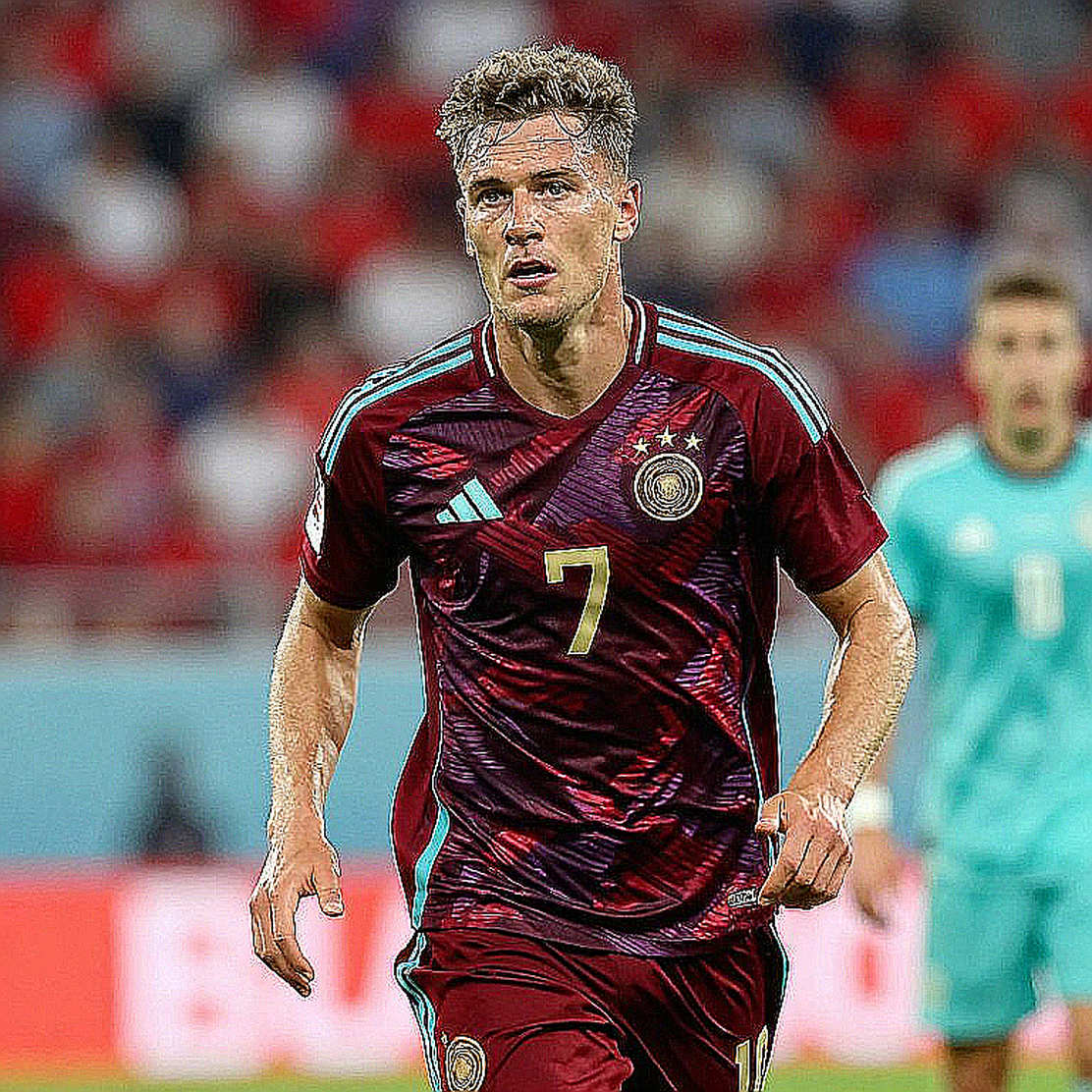 The Mid-Season Transfer Window: Noise, Promises and Those Who Stay Behind The Mid-Season Transfer Window: Noise, Promises and Those Who Stay Behind