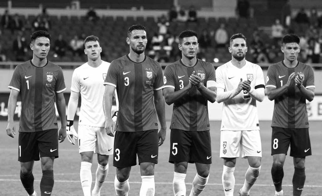 AC Milan – Lecce: Ba trung vệ, một lão tướng và cú phá vỡ 266 ngày của Pulisic AC Milan – Lecce: Ba trung vệ, một lão tướng và cú phá vỡ 266 ngày của Pulisic
