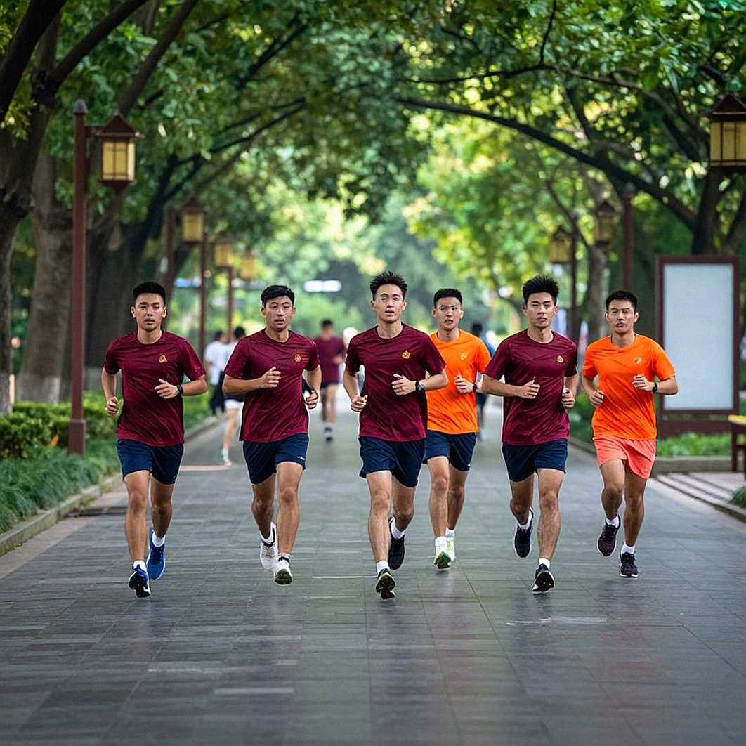 Scalvini gia hạn với Atalanta: Nước cờ giữ tài sản của một câu lạc bộ bán để tồn tại