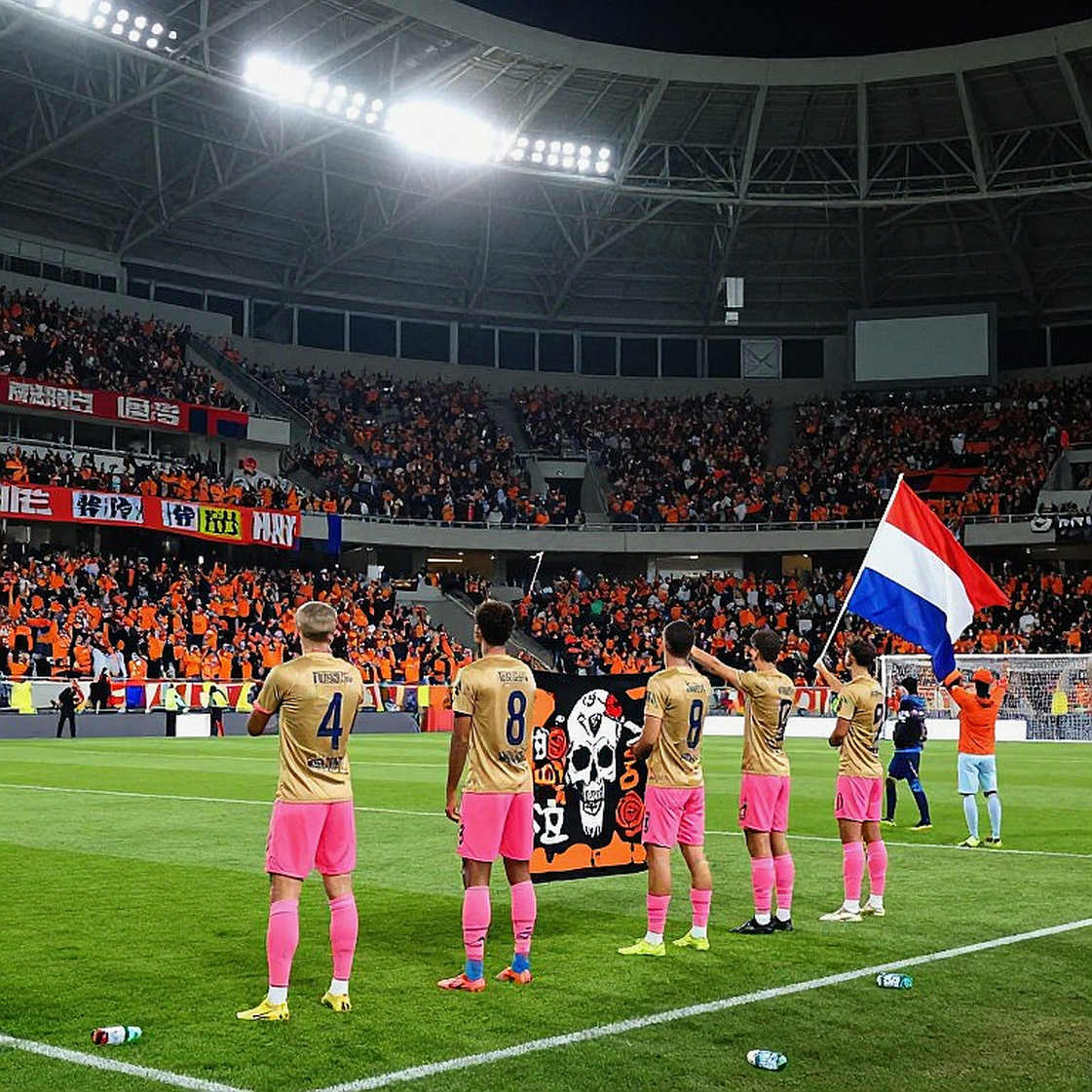 Tờ giấy trắng giữa kỳ chuyển nhượng V.League
