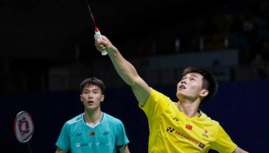Alwi Farhan tập cùng Kento Momota trước Asian Games 2026: Một buổi đánh tập và những khoảng trống dữ liệu
